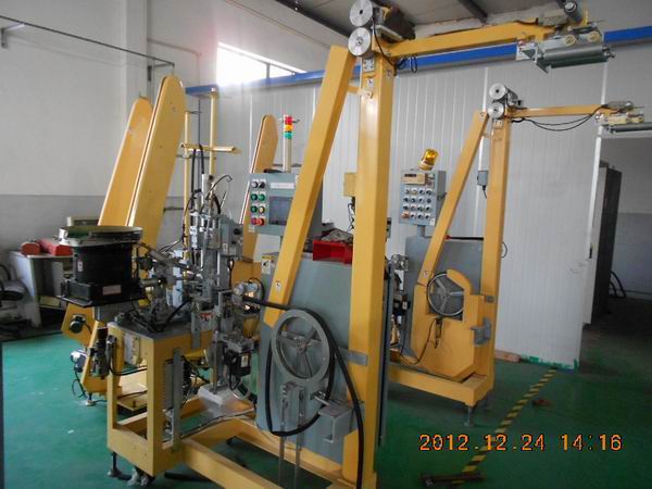 汽車(chē)密封條后加工設(shè)備